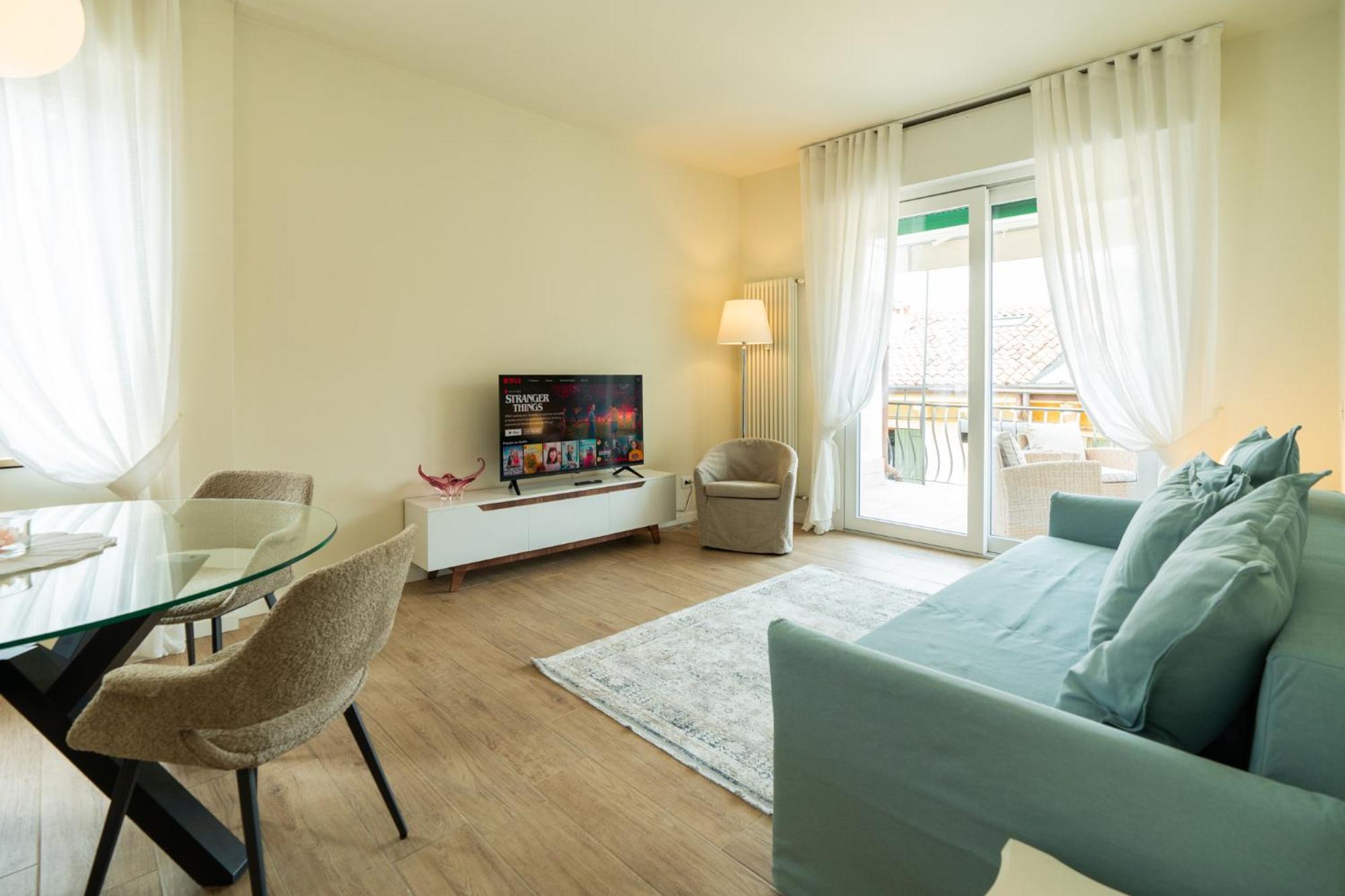 Domus Verona - Ampia Residenza Filippini A Pochi Passi Dall'Arena Exterior foto